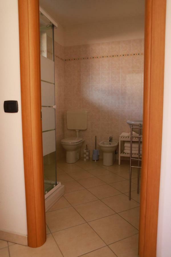 Casa "Giardino Sulla Baia" Apartman Colico Kültér fotó